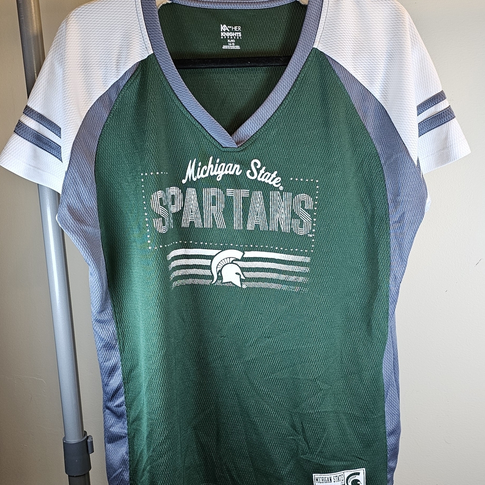 Knights Apparel Green Athletic Top